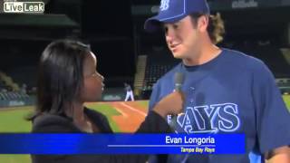 Evan Longoria saves the reporter with bare hand catch [upl. by Gambrill]