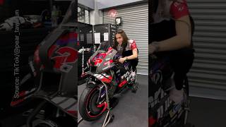 Aprilia RSGP Maverick Vinales Visited by Beautiful Woman  motogp [upl. by Connett]