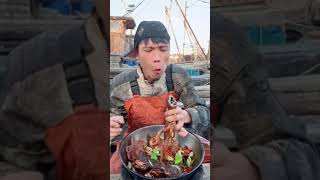 Chinese Fishermen Cooking and Eating Fresh Seafood 🦀🦐 eatingshow [upl. by Nanda]