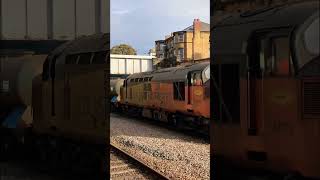 Railhead treatment train leaving Scarborough with a five tone Train Scarborough RHTT Railway ￼ [upl. by Yelrah]