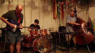 Plane Crash Henry Kaiser Damon Smith Weasel Walter  at Noise Workshop Brooklyn  July 14 2017 [upl. by Serena]