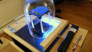 How to build a peltier based cloud chamber [upl. by Balling]