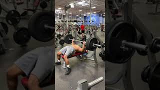 225 Bench press for 10 reps [upl. by Musette576]