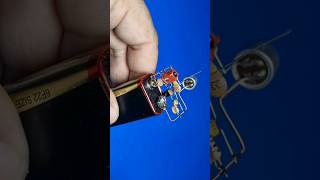 Simple FM transmitter zaferyildiz short shorts electronics viral diyproject [upl. by Bartle]