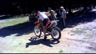 CRF 450 2011 largadas al cortemp4 [upl. by Mayda]