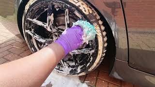 Its so effortless to Clean Coated wheels Gyeon wheel coating [upl. by Alaet]