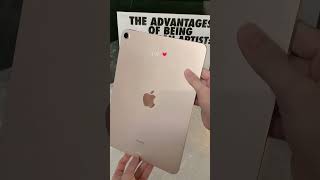 Unboxing Ipad Air 5 [upl. by Ailana738]