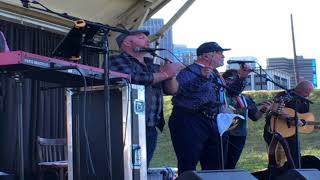 Derek Warfield amp The Young Wolfe Tones The Foggy Dew Charlotte Irish Festival NC 2019 [upl. by Ponzo]