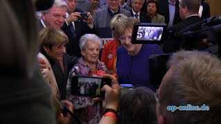 Kanzlerin Merkel macht LandtagsWahlkampf in Dieburg [upl. by Ybreh]