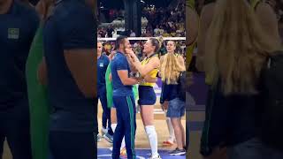 The man who lifted Brazilian womens volleyball team players Rosa Maria and Roberta Zirtke [upl. by Nesnej]