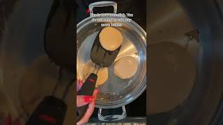 Pancakes va Stainless Steel skillet [upl. by Yasdnil158]