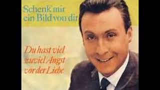 Schenk Mir Ein Bild Von Dir  Peter Alexander 1965 [upl. by Devlen]