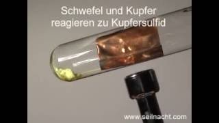 Schwefel reagiert mit Kupferblech [upl. by Lillis285]