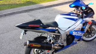 Gsxr 1000 k2 full Akrapovic [upl. by Radmen643]