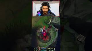 Le grab magique de Swain leagueoflegends lol swain [upl. by Obe]