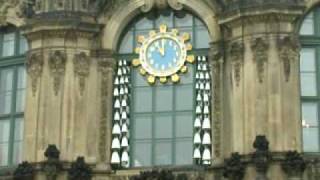 DRESDEN  Zwinger  Glockenspiel [upl. by Dunham34]