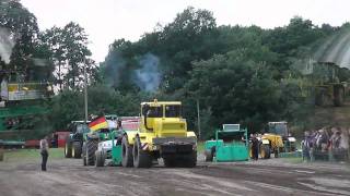 K700 A beim Trecker Treck 2011 in Rosenow Teil 2 [upl. by Suzan384]