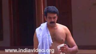 Mundu Thorthu Traditional Attire Keralite Malayalee man Kerala India [upl. by Farand29]