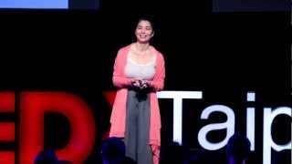 找一條回家的路：賴佩霞 PeiHsia Lai at TEDxTaipei 2012 [upl. by Hayden]