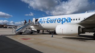 An airline to watch Air Europa  Brand new B737 800  London to Madrid [upl. by Kellda]