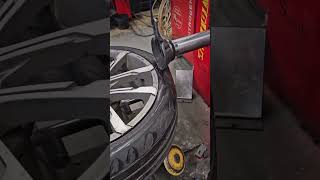 Installing a tire shortvideo shorts video reels youtubeshorts work mexico viralvideo [upl. by Odlavu]