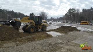 Cat 926M Cleaning Up Parking Lot [upl. by Nilrem]