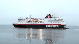 MS Spitsbergen  Trondheim Sail Away [upl. by Fari]