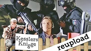 Im Internetcafe  10 Dinge die Sie nicht tun sollten subtitled  Kesslers Knigge [upl. by Rehpotsyrhc246]