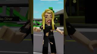 Lei costringe sua figlia a a rubare soldi ma 😲 shorts brookhavenrp roblox [upl. by Linet]