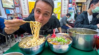 Taiwan Street Food  BEST BEEF NOODLES  5 Must Eat Foods in Taipei [upl. by Nalon607]