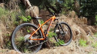 Best Budget Mountain Bike  2022 Trek Marlin 6 Beginner Review amp Trail Ride [upl. by Jana]