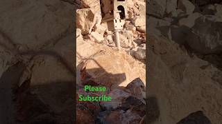 Excalibur Hydraulic Hammer Vs Big Rock excavator hydraulichammer hydracrane [upl. by Duile]