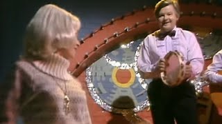 Benny Hill  La vie rêvée [upl. by Mercer]