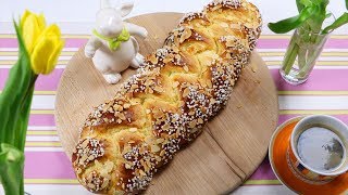 Watteweicher Hefezopf  Osterzopf mitohne Rosinen  locker und saftig  Braided Yeast Bun [upl. by Gilliam]