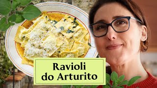 Ravioli de verdes e ricota manteiga e sálvia [upl. by Nomit]