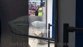 Shop thief caught in lidl in Luton uk shoplifting Luton shorts [upl. by Consalve]