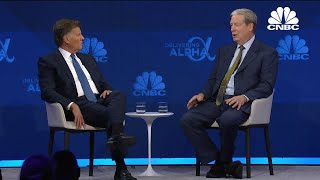 Stanley Druckenmiller says hed be stunned if recession doesnt happen in 2023 [upl. by Ona573]