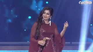 Deewani Mastani live performance  shreya ghosal [upl. by Rambert]