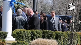 Gov Hochul leaves wake for slain NYPD Officer Jonathan Diller after confrontation [upl. by Neibaf]