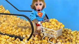 Monkey Baby Bon Bon goes to the supermarket to buy popcorn with duckling and bath with the puppy [upl. by Elbring]