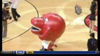 Raptors Mascot pwns cheerleader [upl. by Karine558]