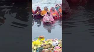 Pahile pahile kaini chhath maiya  Sarda Sinha Chhath song [upl. by Wappes]