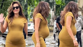 Pregnant Actress Sonnalli Seygall Flaunts Her Big Baby Bump At Saloon Bandra [upl. by Seerdi953]