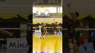 😱SUPER SPIKE in SURINAME✅ voleibol volleyball Viajes haikyuu shorts [upl. by Eniamraj81]