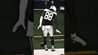 Who is the BEST wide receiver in the NFL 🤔⬇️ shorts [upl. by Brom]