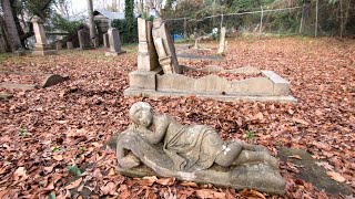 Vandalized and Haunting  Civil War Plantation Cemetery [upl. by Chin460]