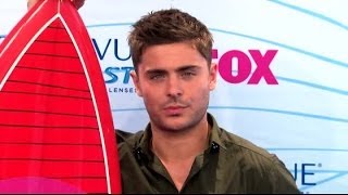 Zac Efron Badly Breaks His Jaw  Splash News  Splash News TV  Splash News TV [upl. by Leverett]