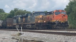 2 Trains Approach Side By Side Leaking Tank Car Drama Crew Shout Out Me amp Indiana amp Ohio Railway [upl. by Harding]