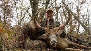 15Yard Files 174inch Iowa 8Pointer at Midday [upl. by Neeneg78]