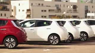 All aboard Nissan LEAF electric car travels 900km on single charge [upl. by Rector]